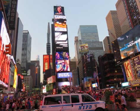Time Square am Abend unseres zweiten Tages in New York